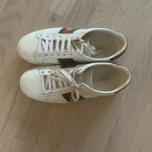 Gucci Aces Sneakers with Bees